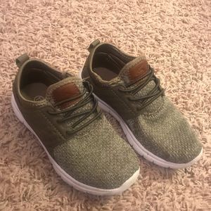 Boys dress sneakers